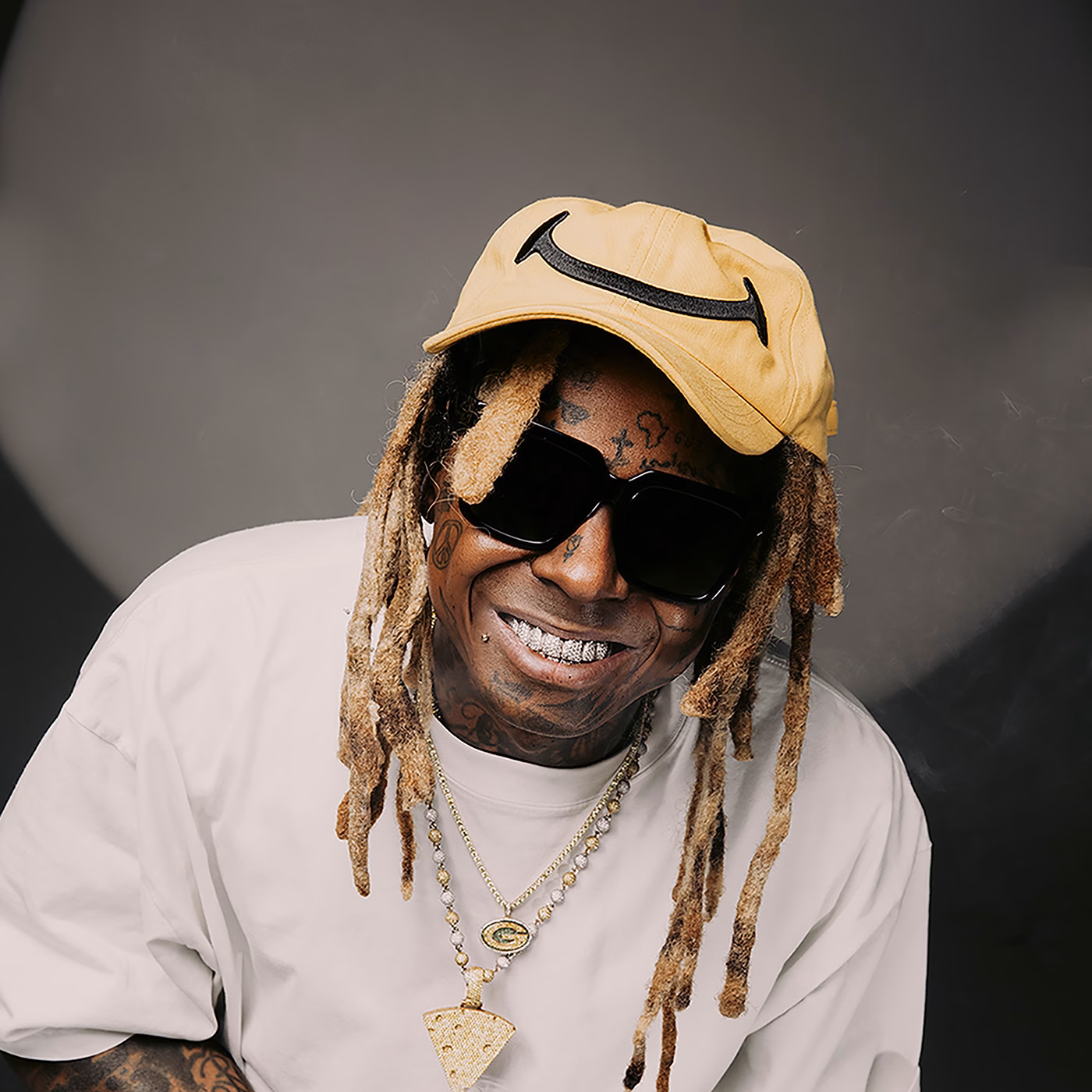 Lil Wayne Locks In ‘Tha Carter VI’ for June 6, Talks Collaborations, Super Bowl & More in Rolling Stone miixtapechiick