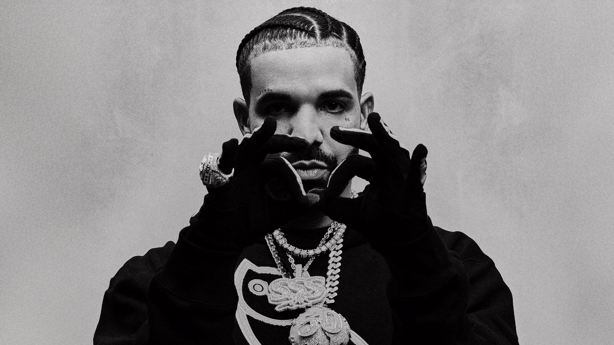 Drake Hides 'Iceman' Release Date Inside a Block of Ice in Downtown Toronto miixtapechiick
